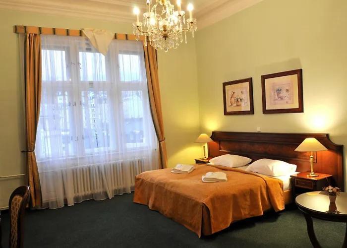 Hotel Ester Karlovy Vary Luaran gambar