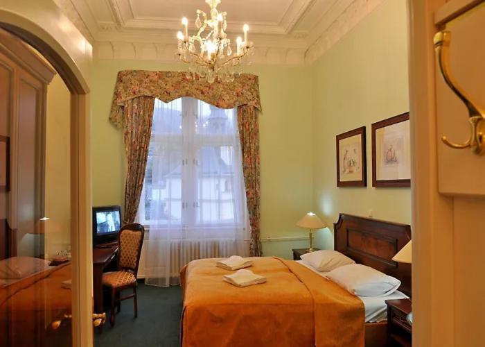 Hotel Ester Karlovy Vary Luaran gambar