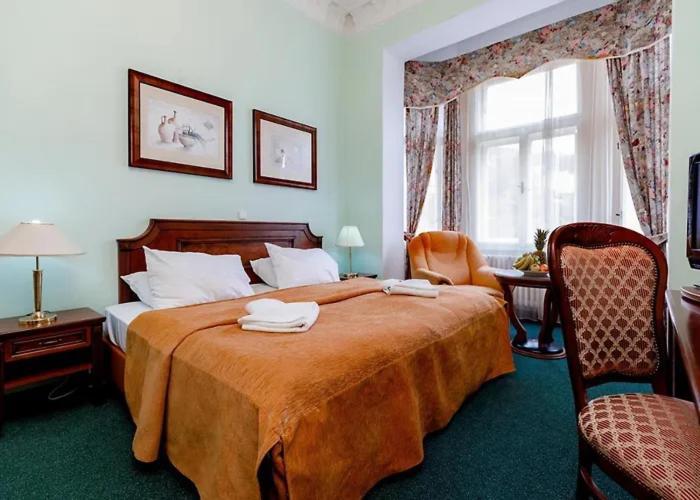 Hotel Ester Karlovy Vary Luaran gambar