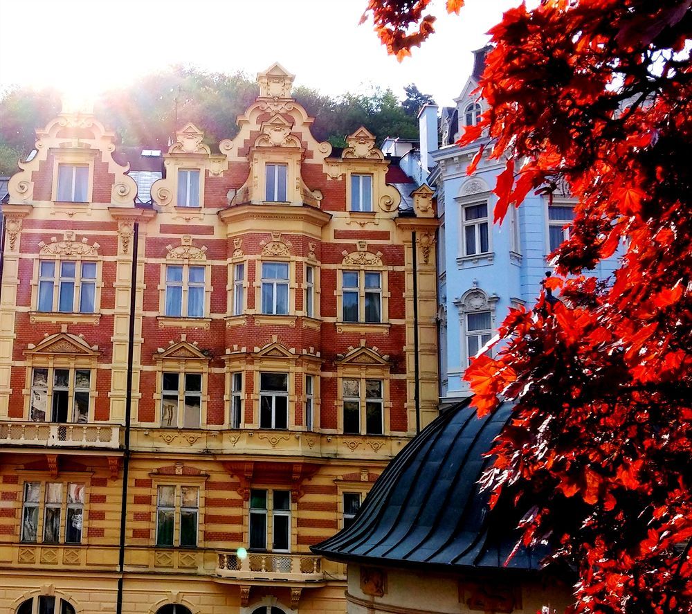 Hotel Ester Karlovy Vary Luaran gambar