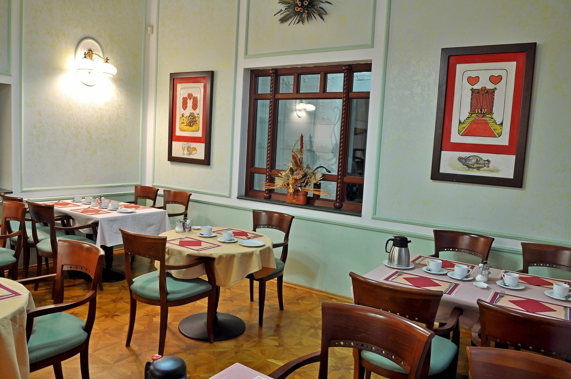 Hotel Ester Karlovy Vary Luaran gambar